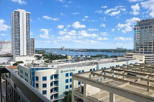 801 S Olive Ave #809 Photo 1