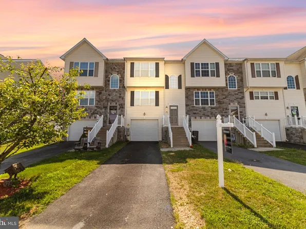 109 Kensington Ter, Martinsburg, WV 25405