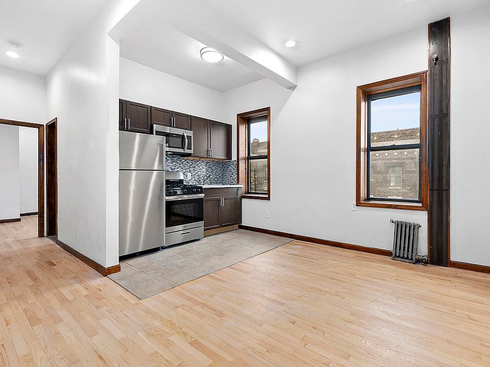 1st image of 572 Lincoln Pl APT 2B
