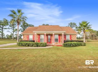 9413 Lakeview Dr, Foley, AL 36535