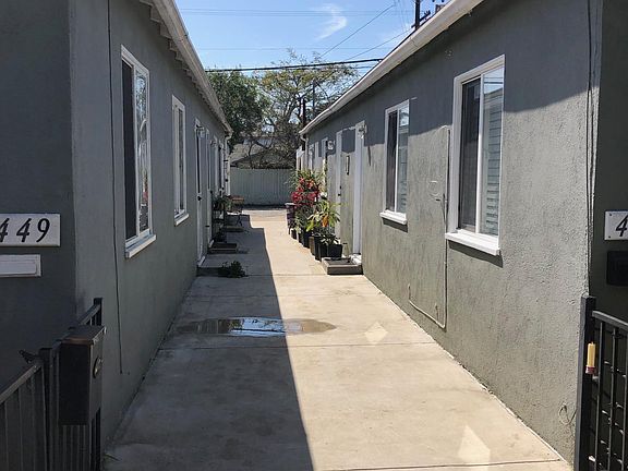 4th image of 4447 S Centinela Ave