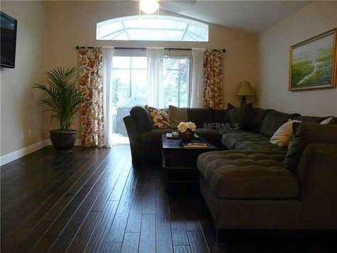 2nd image of 1038 Jilliam Way