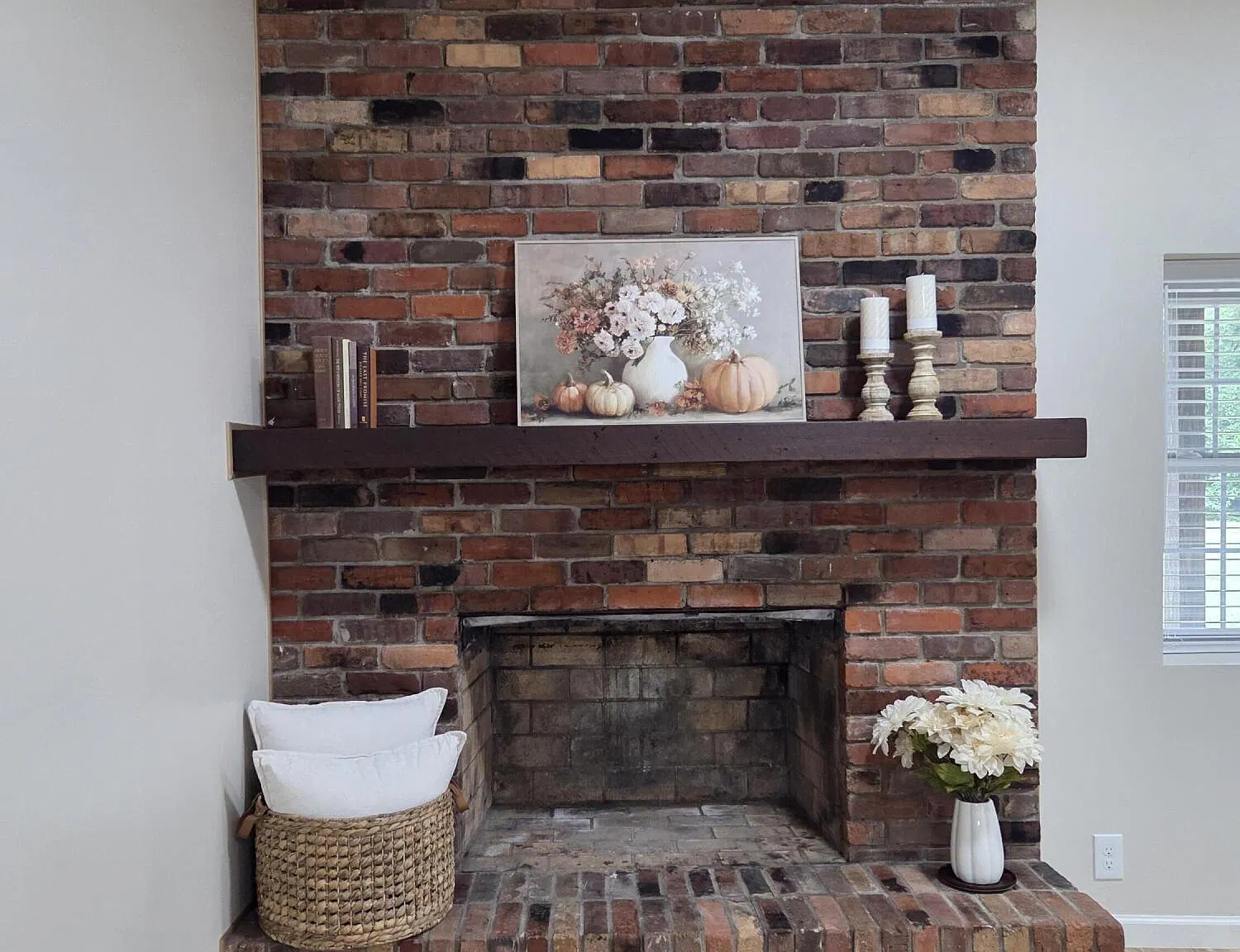 4 bed, 2.0 bath, $2,395 — Photo 3