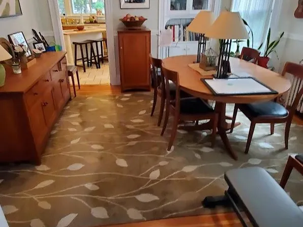 428 Huron Ave, Cambridge, MA 02138