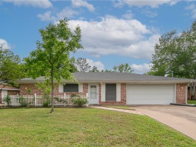 3516 Carter Creek Pkwy, Bryan, TX, 77802