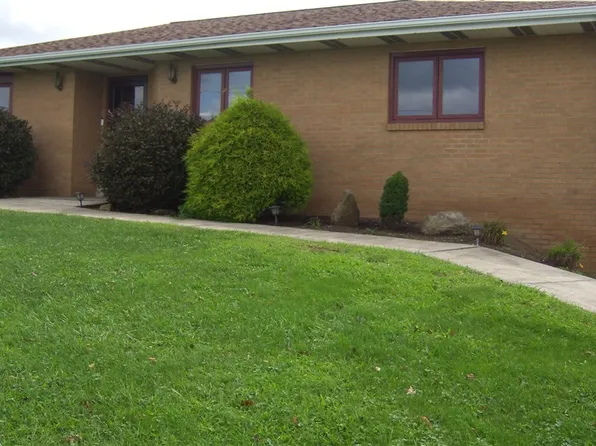161 Mellon Rd, New Brighton, PA 15066