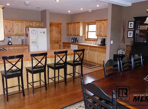 Open Kitchen/Dining