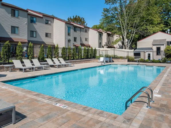 Arbor View and The Pines