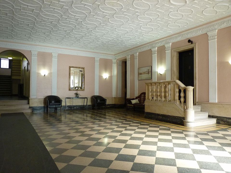 Building Lobby