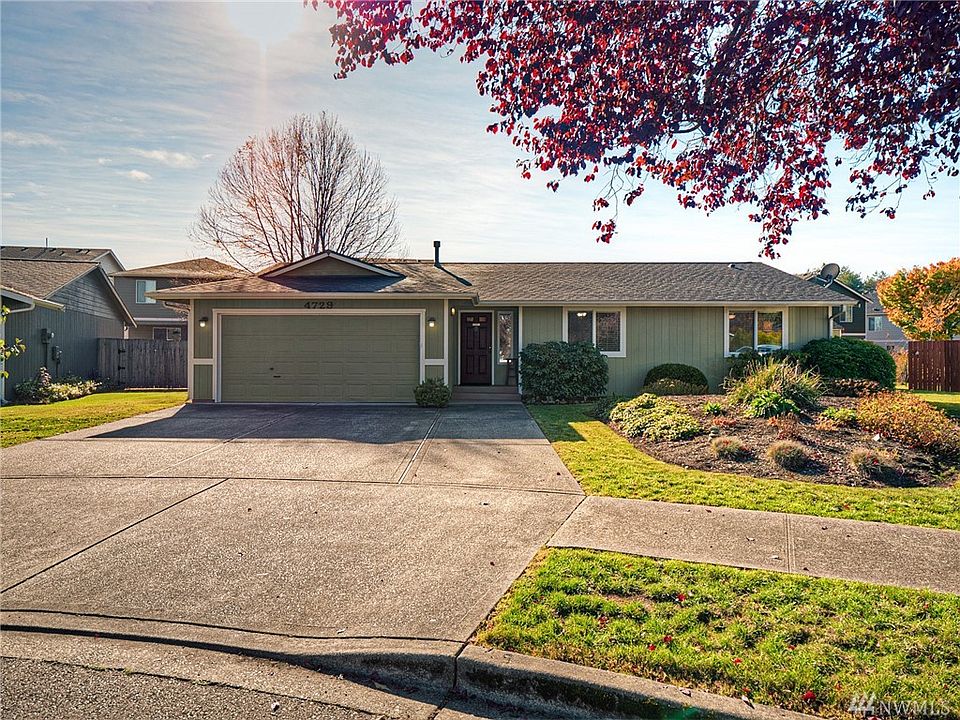 1st image of 4729 Stikes Dr SE