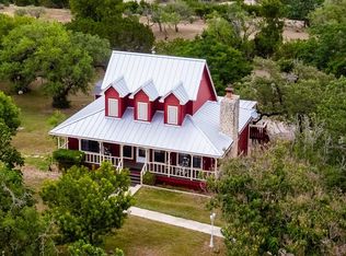277 Willow Bend Dr N, Center Pt, TX 78010