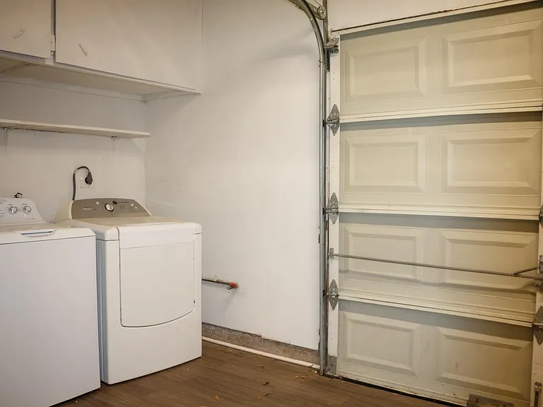1723 Alta Vista St — Photo 6