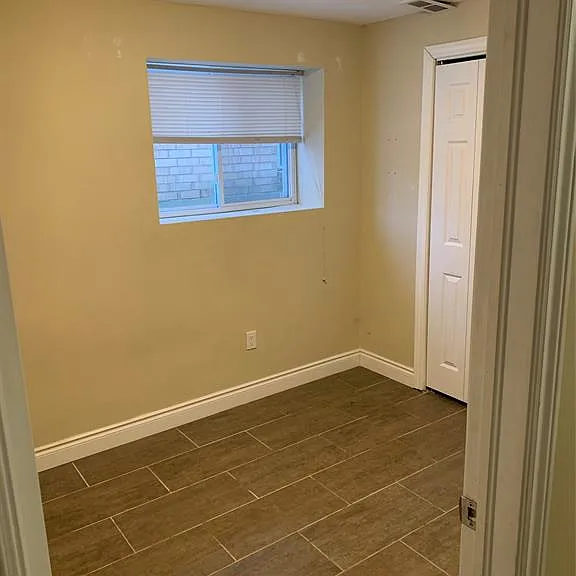 829 Arthur Rd #BASEMENT — Photo 3