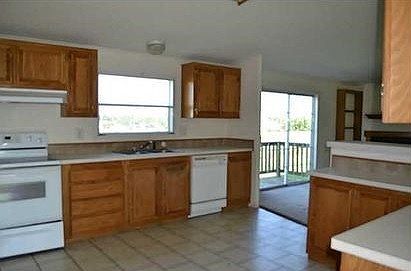 2nd image of 125 Hawk Springs Dr