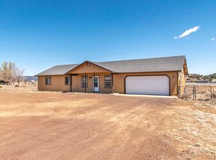 8725 Crystal View Ln, Flagstaff, AZ 86004