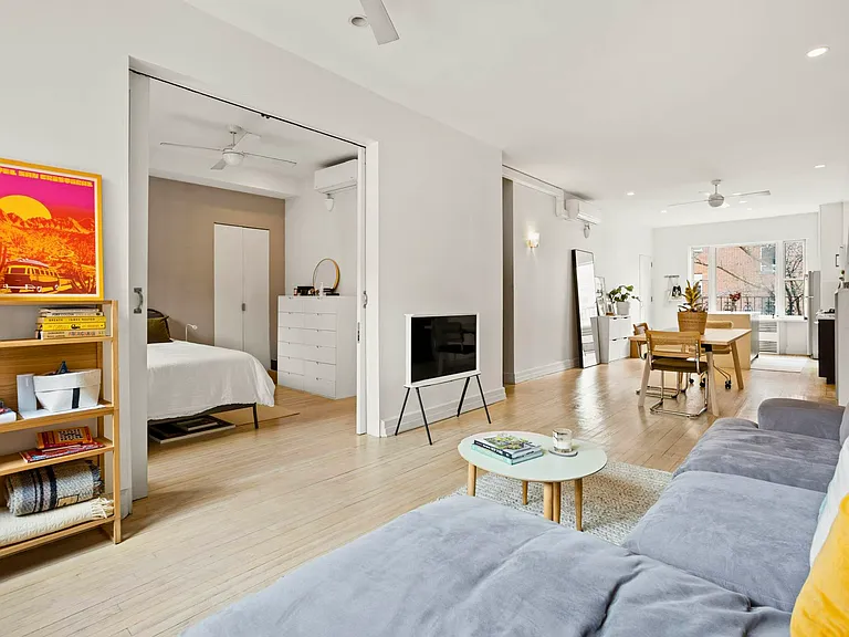 206 Vanderbilt Ave #2 — Photo 1