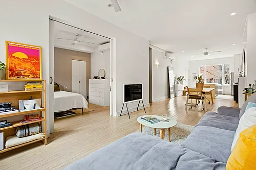 206 Vanderbilt Ave #2 Photo 1