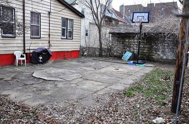 2nd image of 1620 E 13th St