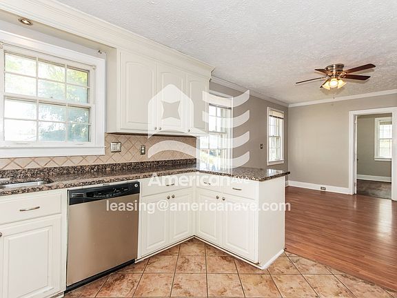 1552_005_kitchen_5.jpg