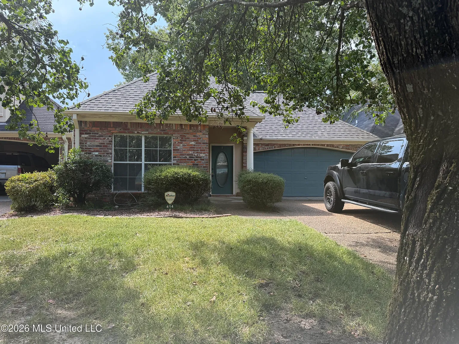 3 bed, 2.0 bath, 1529 sqft, $2,500 — Photo 1