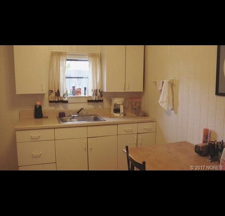 2nd image of 4511 W 5th St