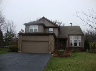 1209 Edgewater Ln, Antioch, IL