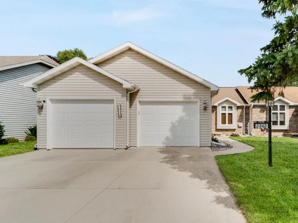 2342 N Cloudview Dr, Appleton, WI 54914