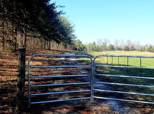 160 Falling Leaf Rd, Jamestown, TN 38556