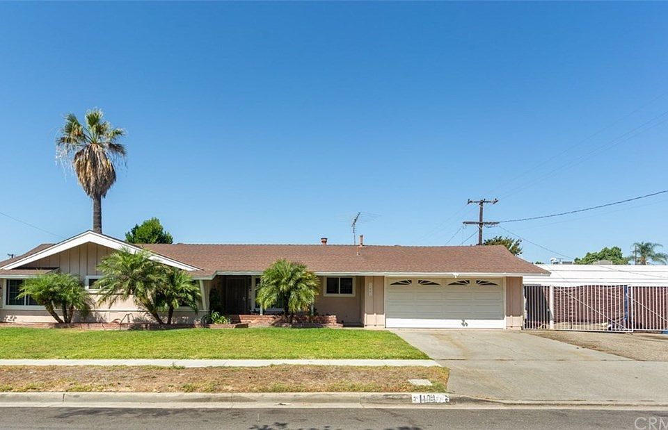 1st image of 11061 Palmwood Dr