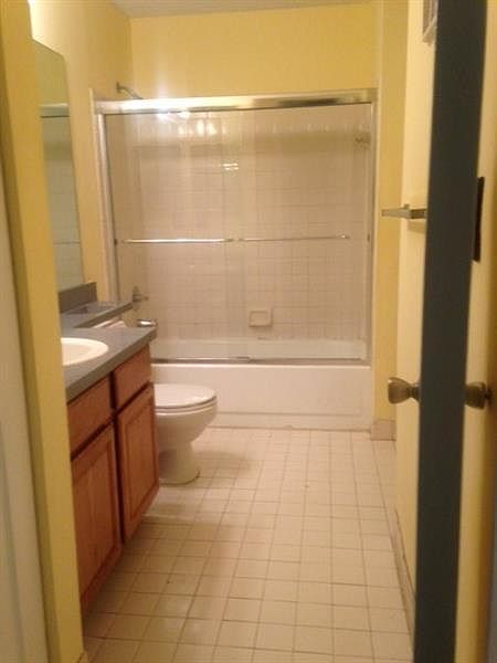 2nd image of 931 Lyons Rd APT 4204
