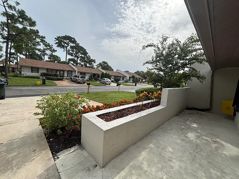 6132 Fairfield Cir #7 — Photo 5