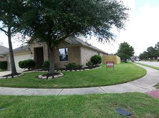 18902 Piney Bend Ct, Tomball, TX 77375