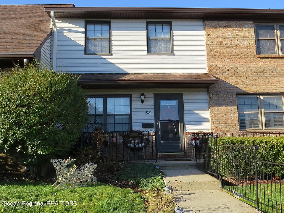 88 Village Green Way, Hazlet, NJ 07730 Zillow