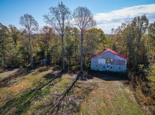1749 Haydenburg Rd, Whitleyville, TN 38588