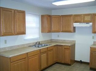 131 W Washington St, Hartsville, SC 29550