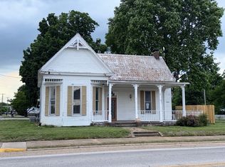 401 Cumberland St E, Cowan, TN 37318