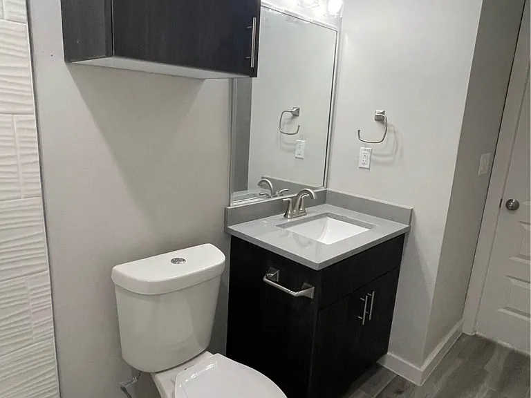 1811 W Ramirez St #4 — Photo 4
