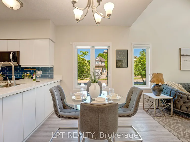 795 Laurelwood Dr #13 — Photo 22