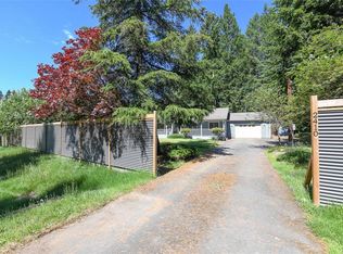 2410 Huband Rd, Comox Valley, BC V9J 1L6
