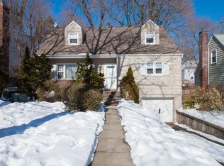 141 Anderson Ave, Scarsdale, NY 10583