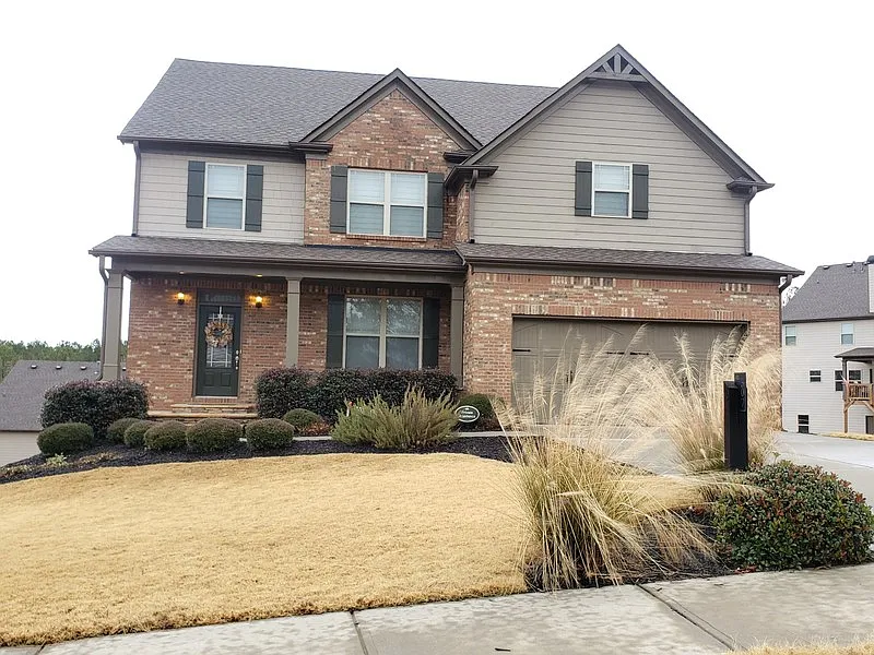 307 Riverwalk Manor Dr photo 1