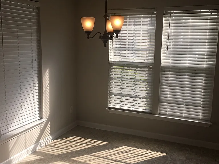 50 Spring Crossing Cir — Photo 3