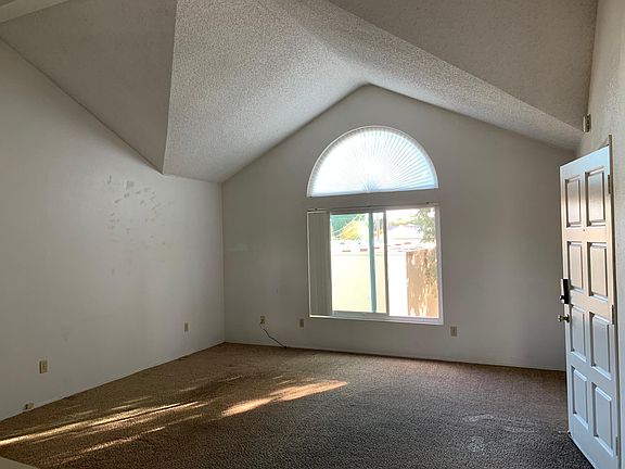 3rd image of 4790 W Mountain View Dr #A