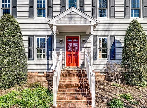 4th image of 1806 Cloister Ct