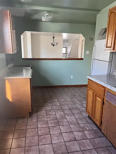 116 E Broad St #B — Photo 4