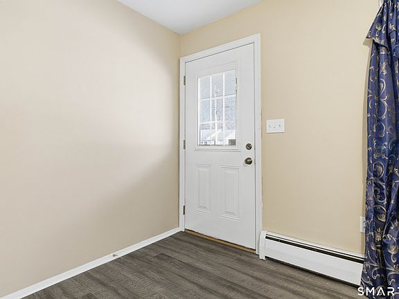 5th image of 57 Hellstrom Road