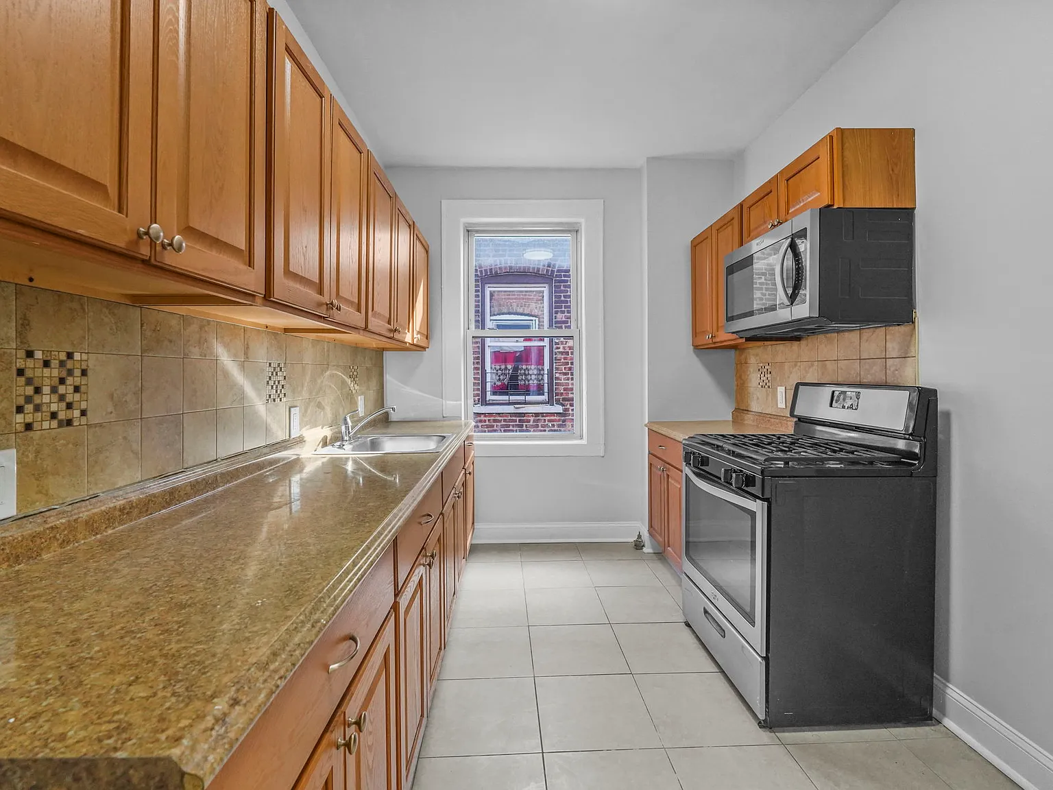 420 Paulison Ave — Photo 3