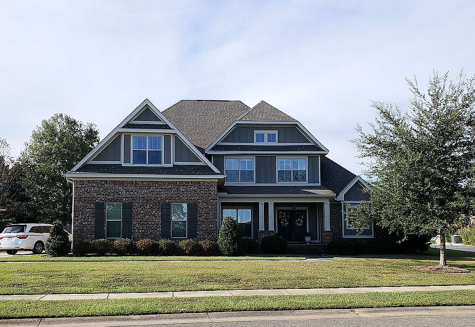 2nd image of 9827 Bella Dr