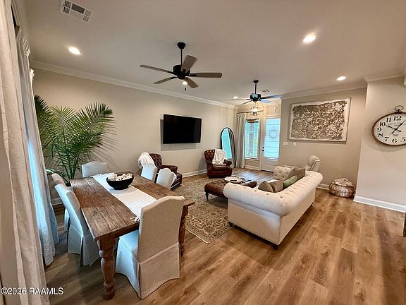 2nd image of 308 Berchman Oaks Dr