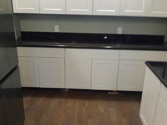 3rd image of 5917 N 21st St